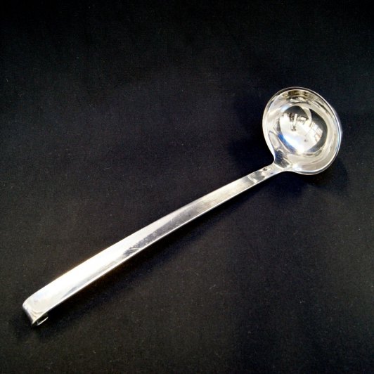 Serving ladle